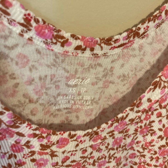 Aerie NWT Pink Floral Ribbed Tank - Picture 4 of 5